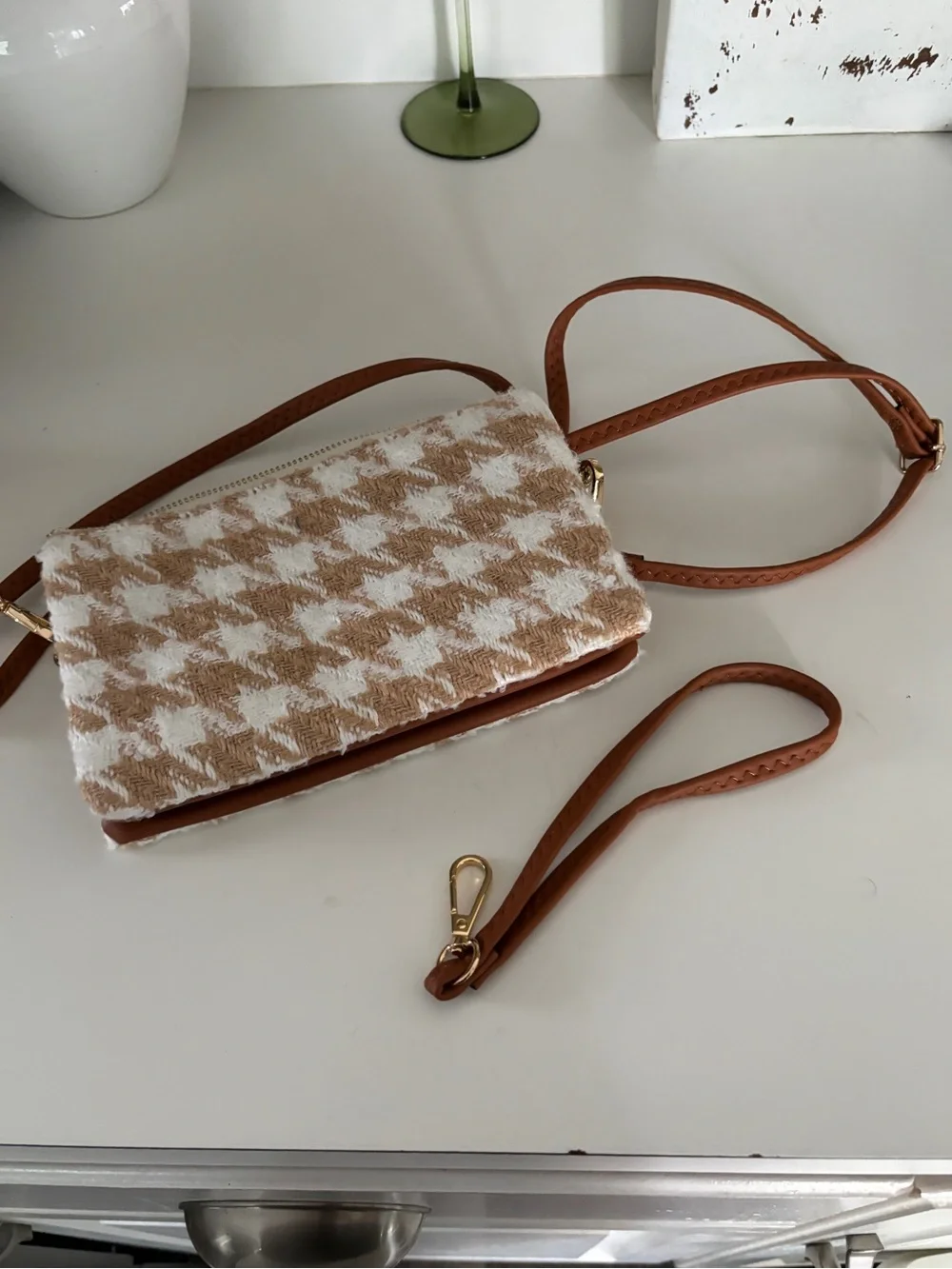 Woven Beige and White Houndstooth Crossbody Bag with Tan Strap